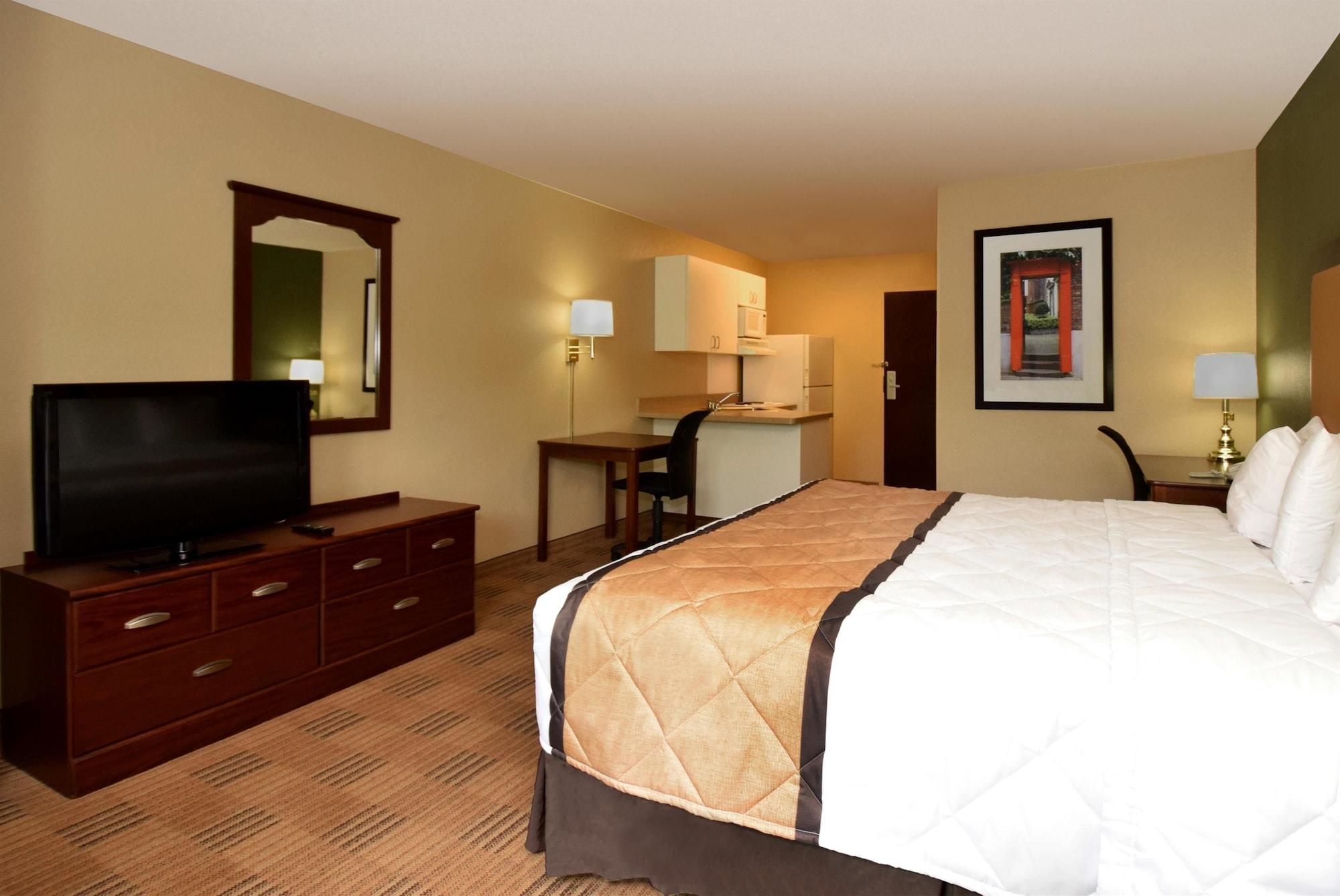 Extended Stay America Suites - Long Island - Melville Eksteriør billede