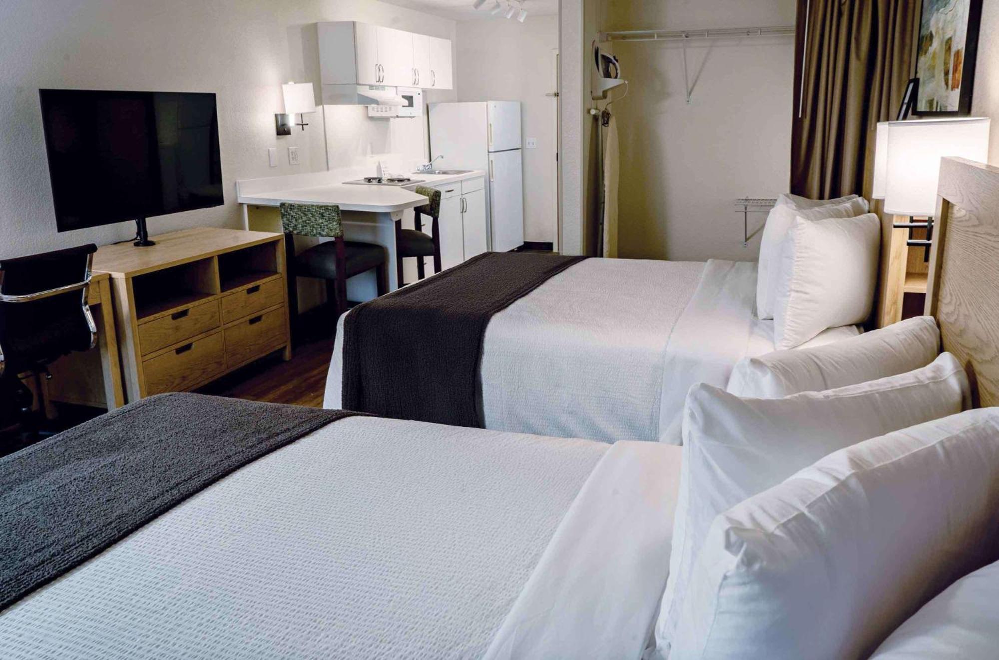 Extended Stay America Suites - Long Island - Melville Eksteriør billede